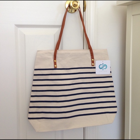 🌹LAST ONE🌹Navy Striped Canvas Tote - Picture 4 of 8