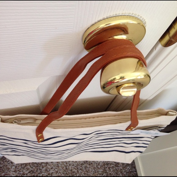 🌹LAST ONE🌹Navy Striped Canvas Tote - Picture 6 of 8