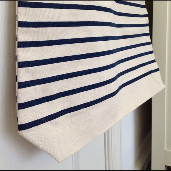 🌹LAST ONE🌹Navy Striped Canvas Tote - Picture 7 of 8