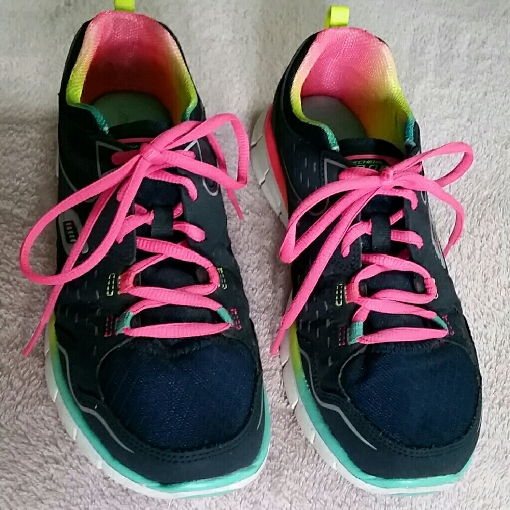 Skechers sport size 7