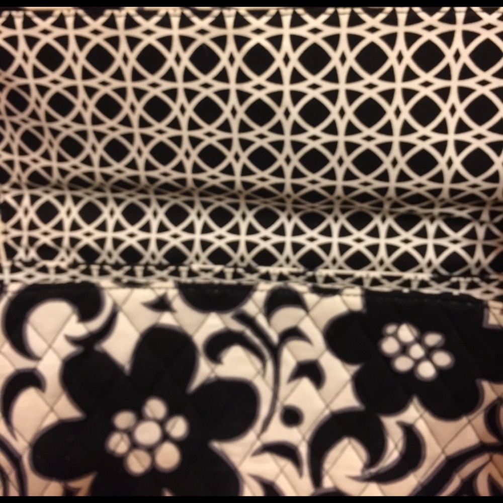 Purse - Picture 3 of 3