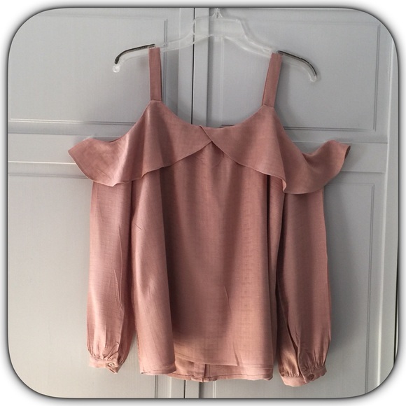 HP NWT Feminine Blush Taupe Cold Shoulder Blouse - Picture 5 of 5