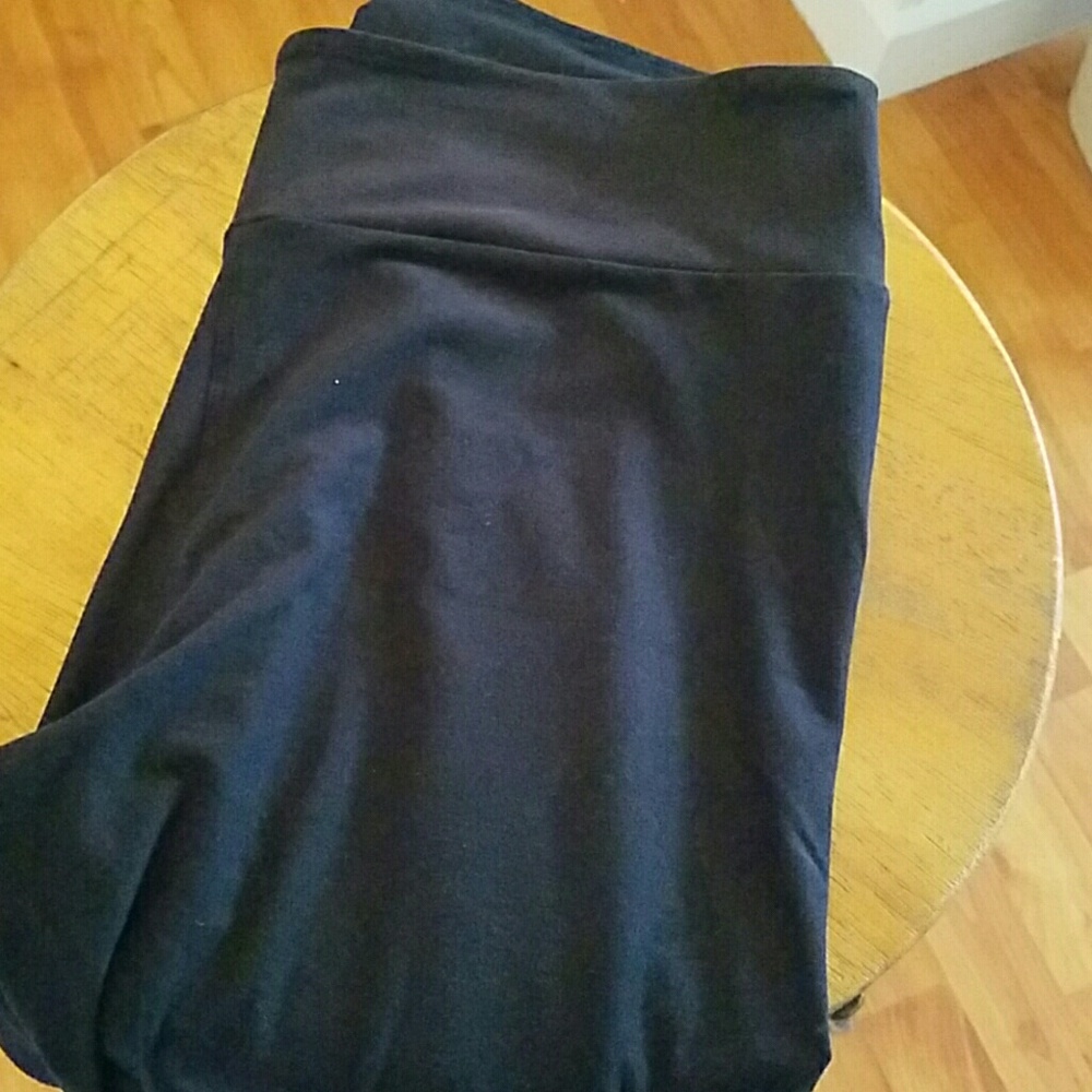 Lularoe TC Solid Black Brand New