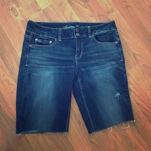 American Eagle above the knee shorts