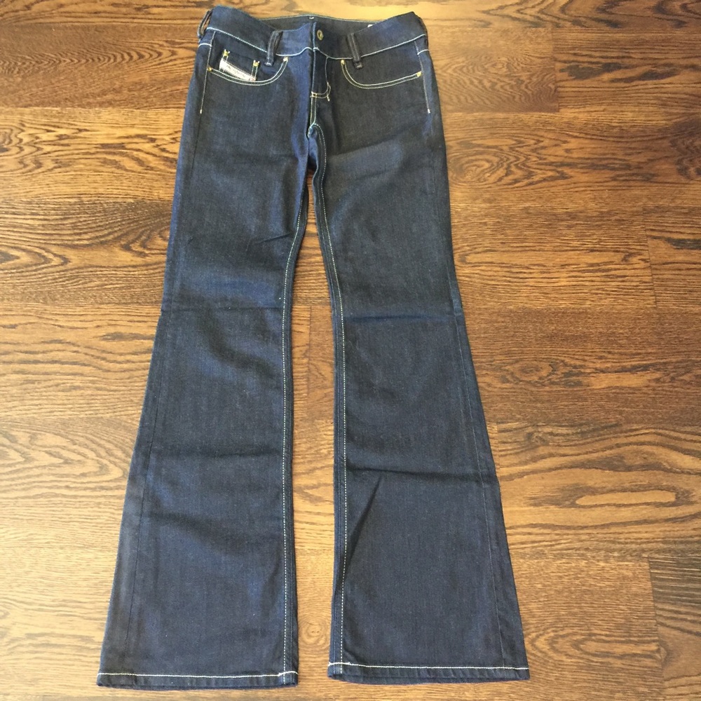 NWOT Diesel Bootcut Jeans - Picture 4 of 7