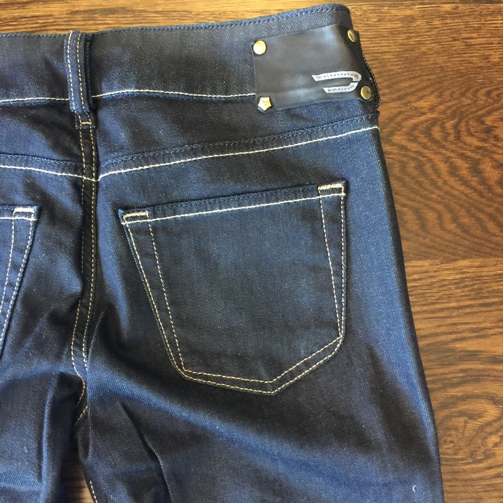 NWOT Diesel Bootcut Jeans - Picture 7 of 7