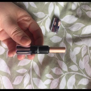 Benefit Watts Up highlighter stick