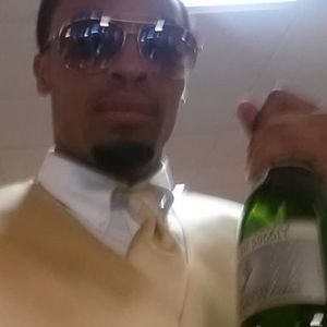 Meet your Posher, Thomas