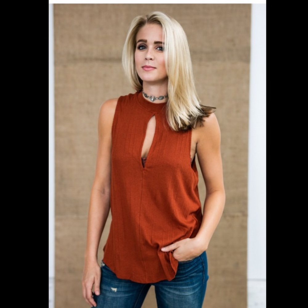 NWOT Free People Faye ribbed keyhole tank