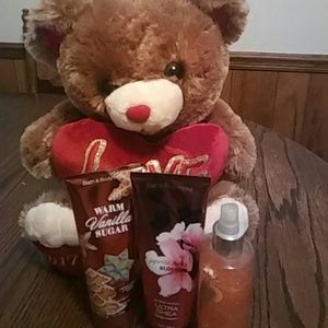 Bath and body works lotions and spray