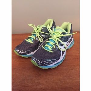 LAST CHANCE💚🎉 ASICS GEL-NIMBUS 18 Running Shoes!