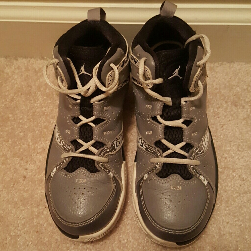 Nike Air Jordan's, Big Boy's Size 2