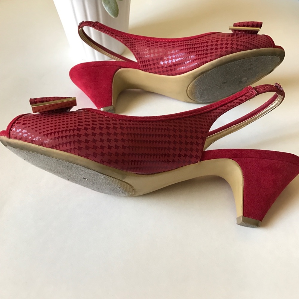 Vintage Karen Scott Red Bow Aura Pumps - Picture 3 of 3
