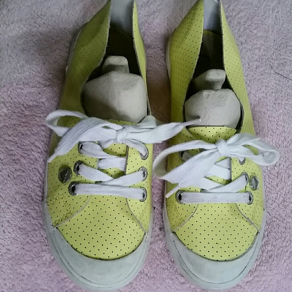 Yellow slip-on flats size 7.5