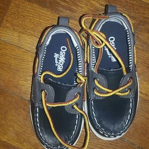 Oshkosh boat shoes