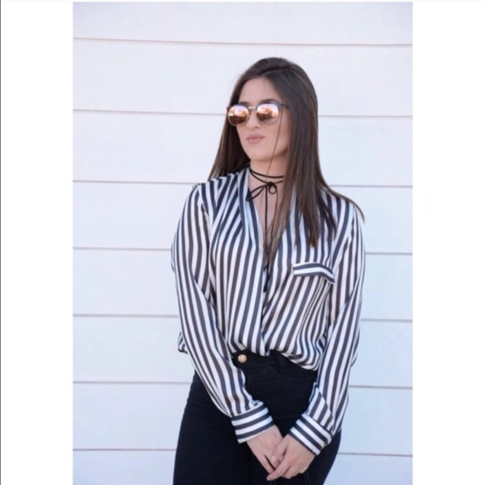 Black chocker! - Picture 2 of 2