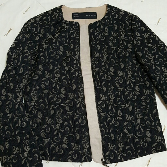 Beautiful pattern and textures jacket - Picture 1 of 3