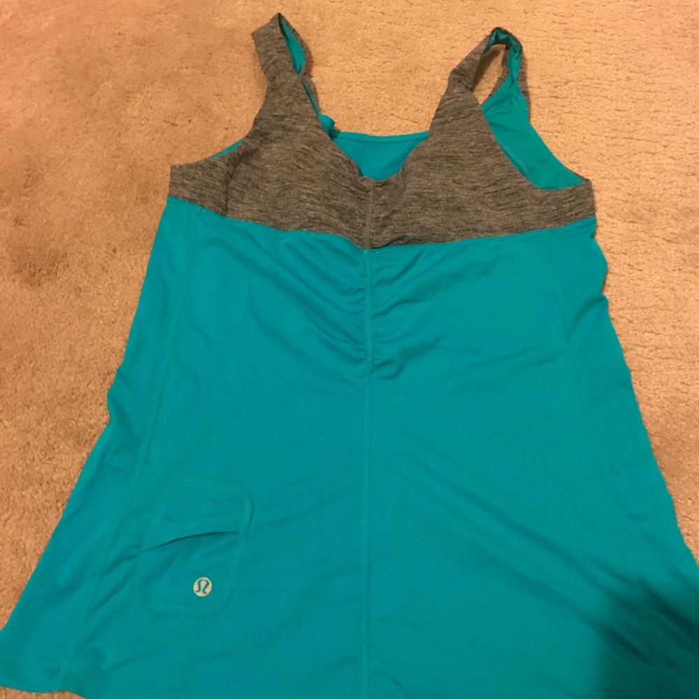 Lululemon tank top size 10