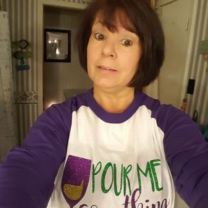 Meet your Posher, Carla