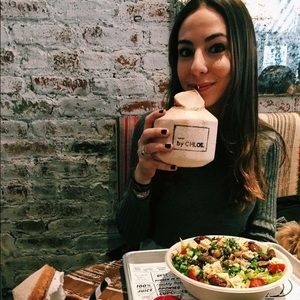 Meet your Posher, Jenna