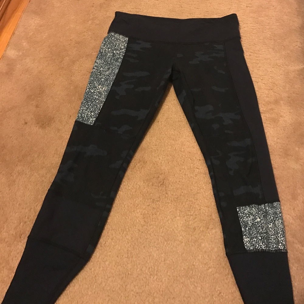 Lululemon 3/4 tights size 10
