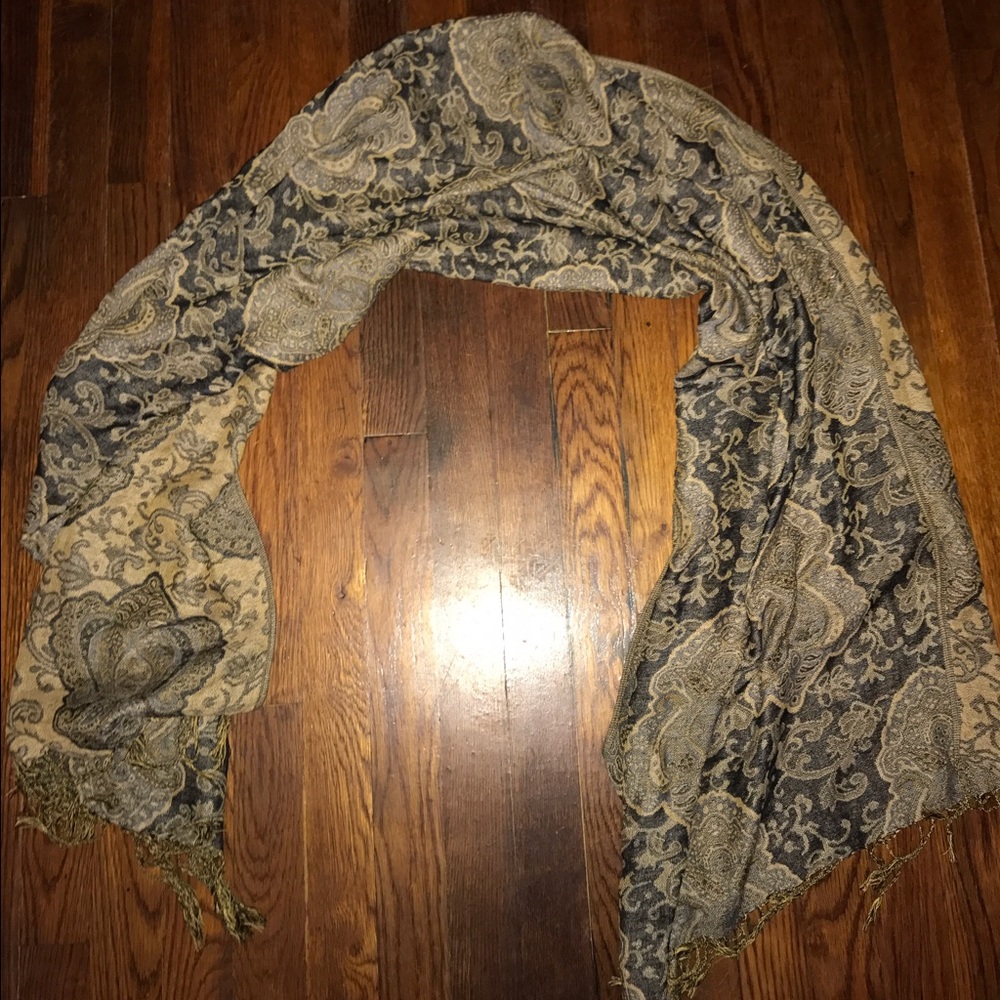 Scarf