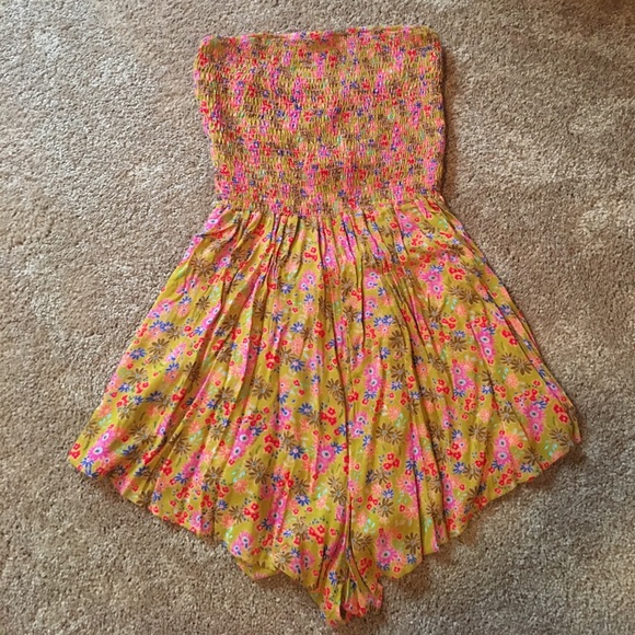 Romper! - Picture 1 of 2