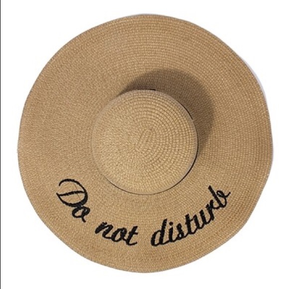 "Do not disturb" Embroidered Floppy Beach Hat - Picture 2 of 3