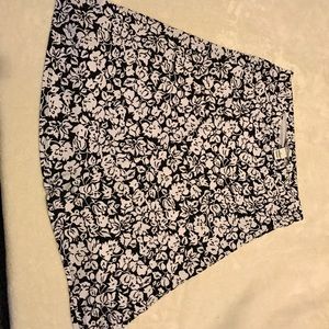 White House/Black Market skirt