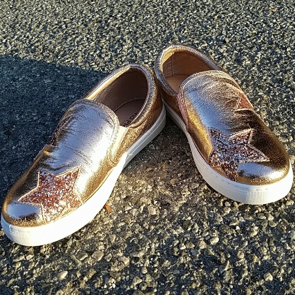 𝙇𝙖𝙨𝙩 5.5, 6, 6.5 & 7 🖤Champagne Metallic Glittery Stars Sneaker - Picture 8 of 8