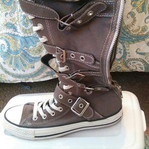 Converse knee high sneakers!! Nwob