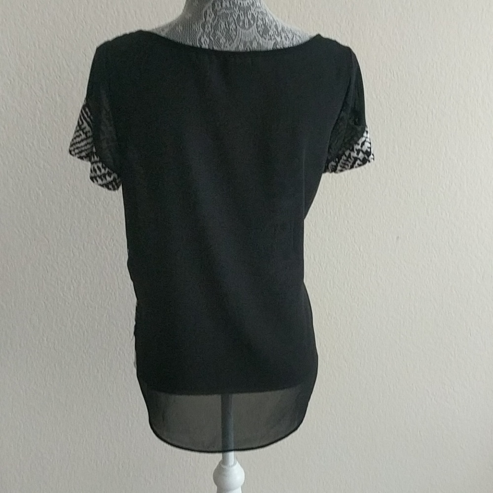 Bebe Top, M - Picture 2 of 3