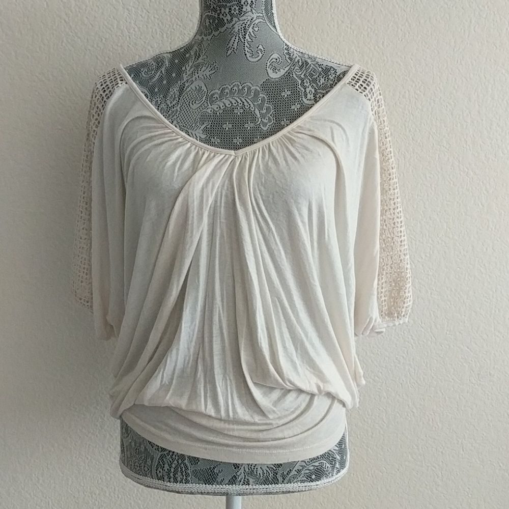 2b bebe Beige Top, M