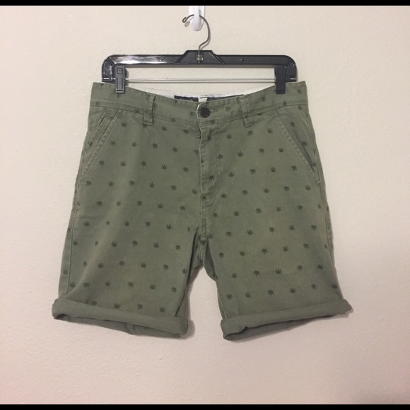 Urban Outfitters Other - Hawking McGill 420 Shorts