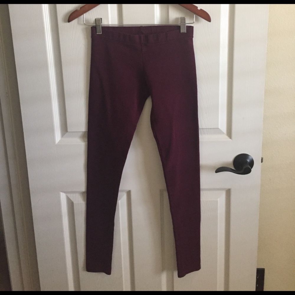 Brandy Melville leggings