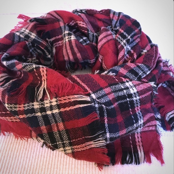 New Tartan Plaid Oversized Blanket Scarf - Picture 3 of 5