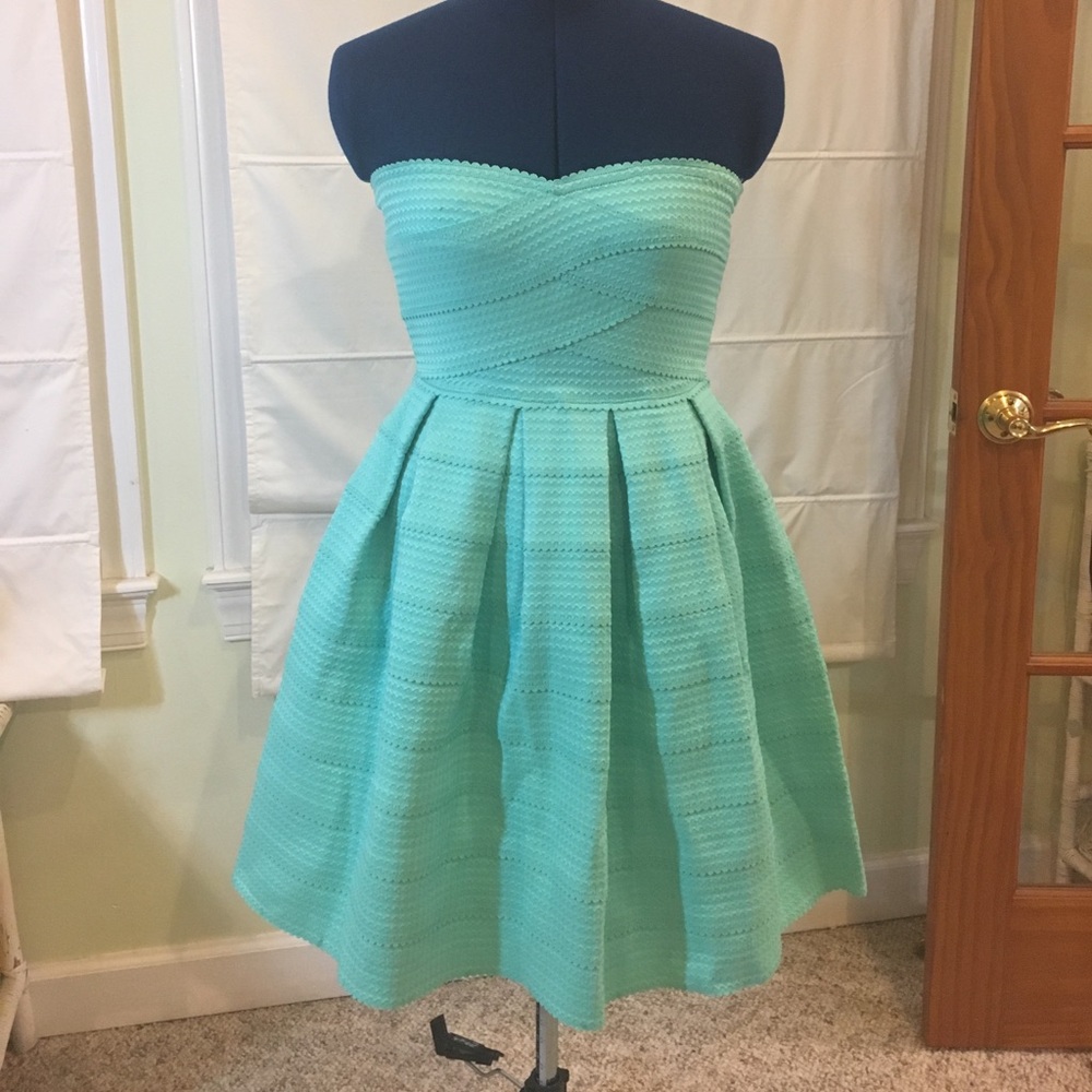 Sweetheart Neckline Sundress- never worn