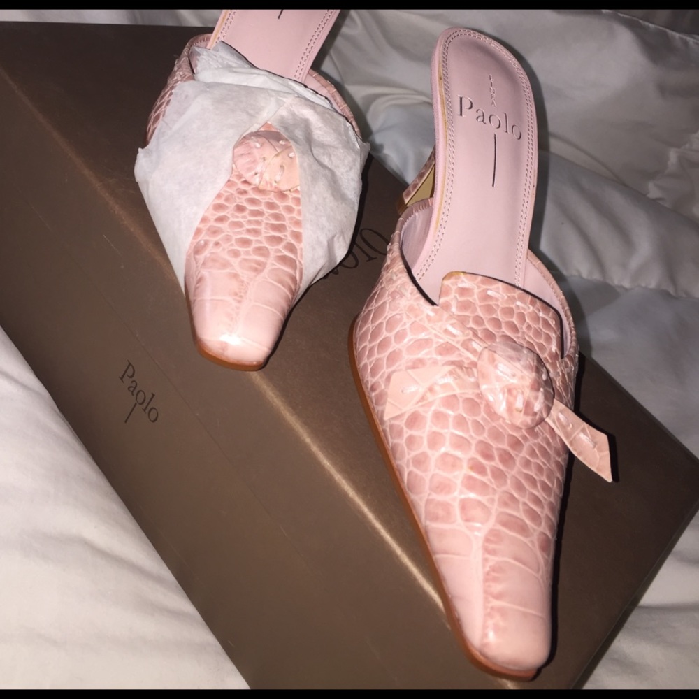 Linea Paolo - Pink Crocodile Slides with bow tie