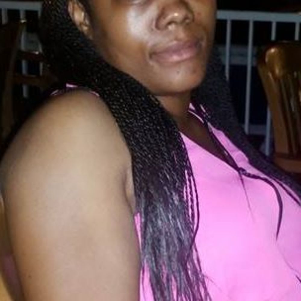 Meet your Posher, Toya