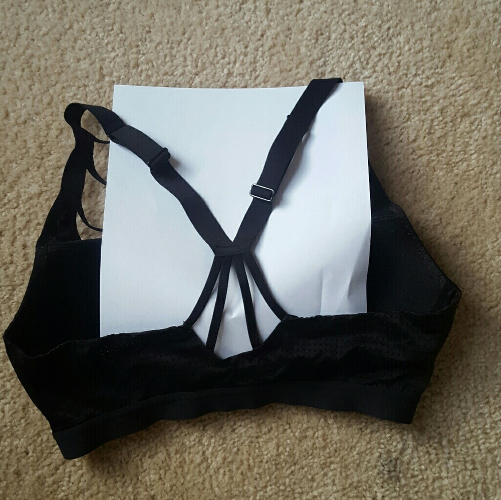 SOLD- ANOTHER SITE->VSX Sports Bra - Picture 4 of 4