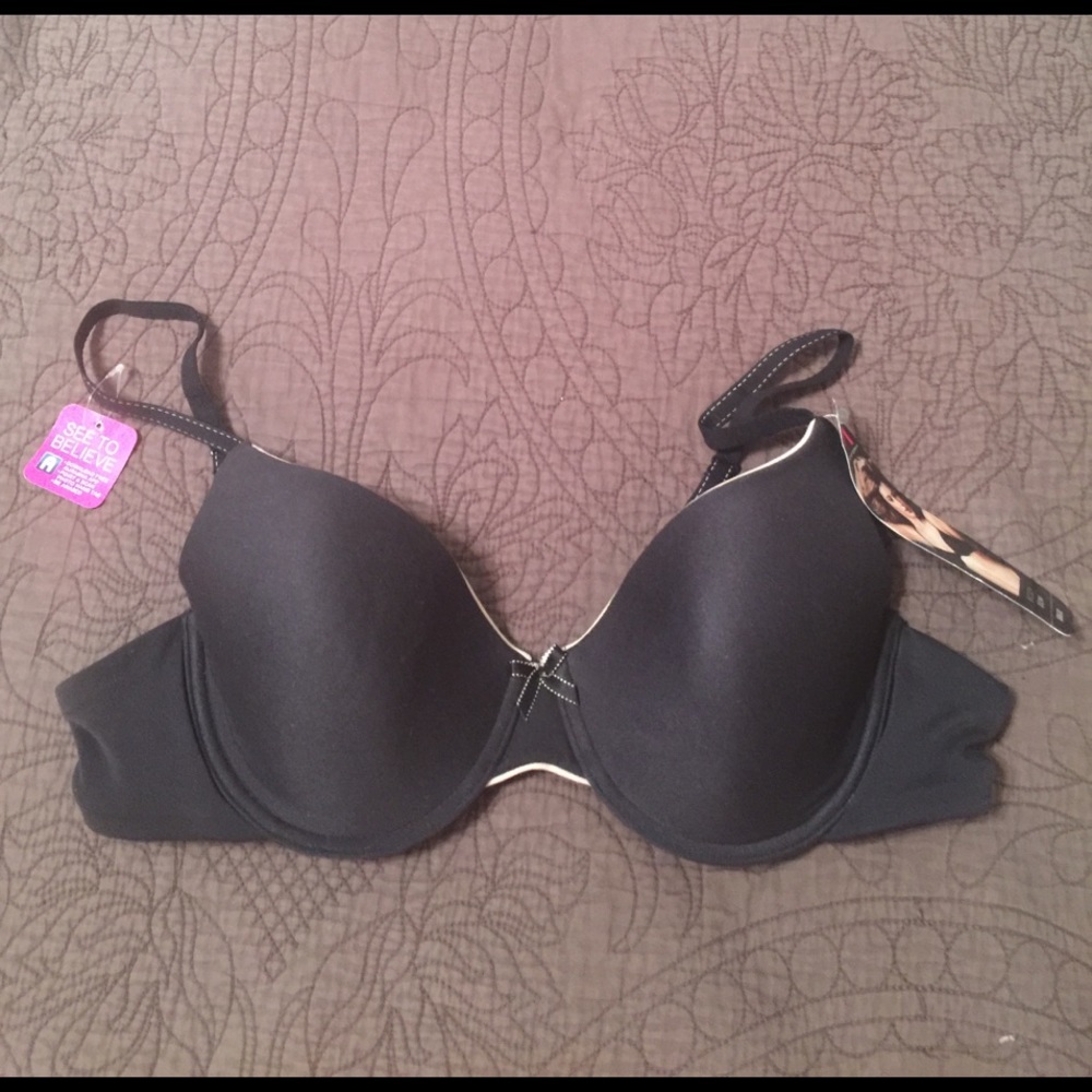 Maidenform black bra
