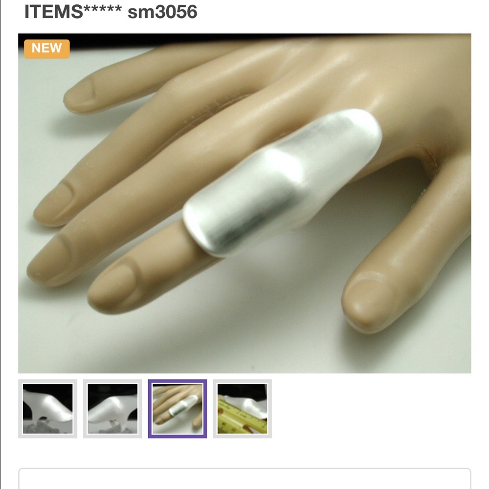 18k White GP 2 1/8" wide Ring size 7
