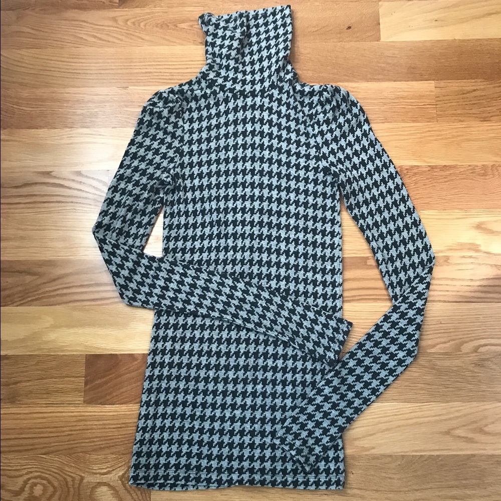 THEORY fitted cotton turtleneck size S(p)