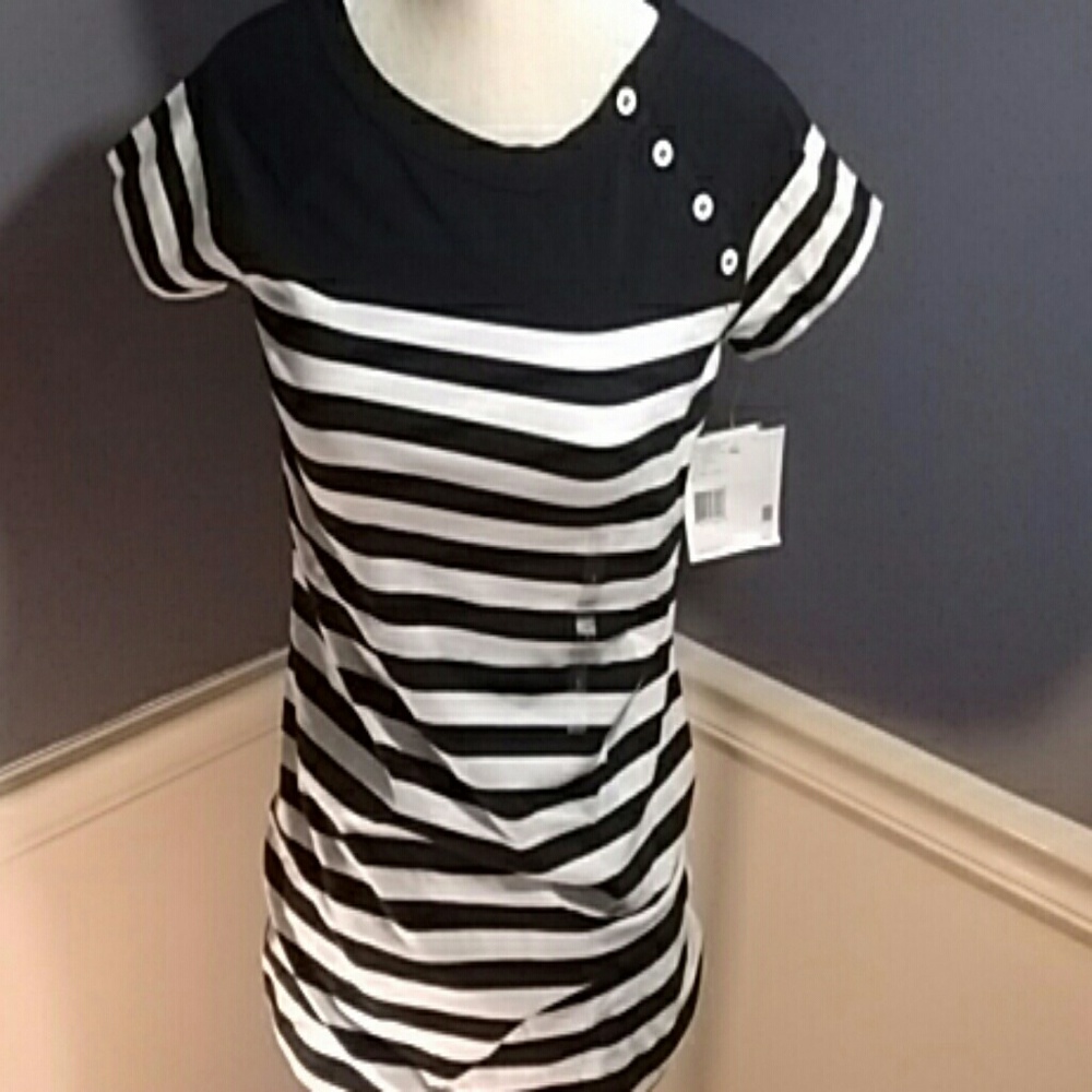 NWT Liz Claiborne Black and White Striped Top