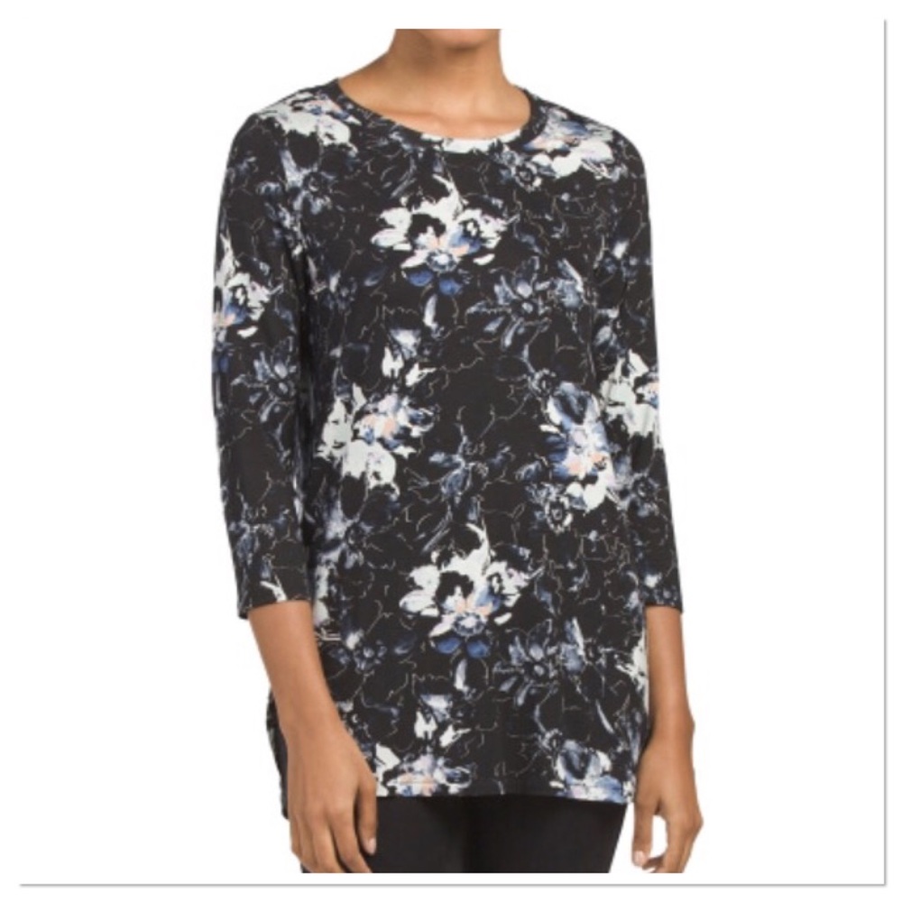 Floral Print Rounded Hem Tunic Style Top