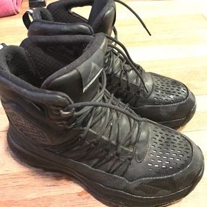 Nike zoom super-dome