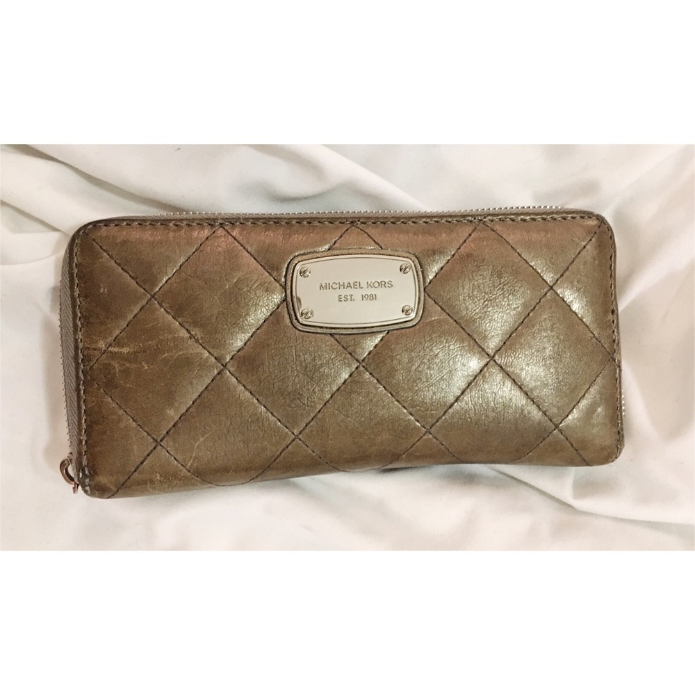 Silver-gold Michael Kors wallet!