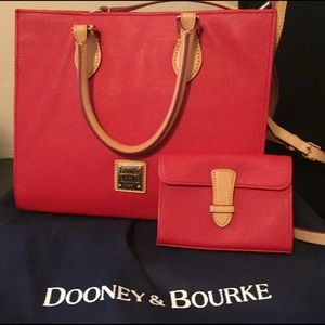 D&B bag Free Wallet!!