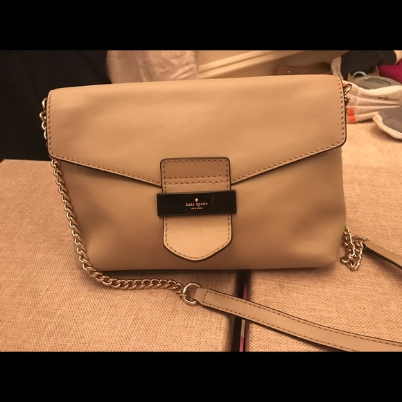 kate spade Handbags - Kate Spade shoulder bag