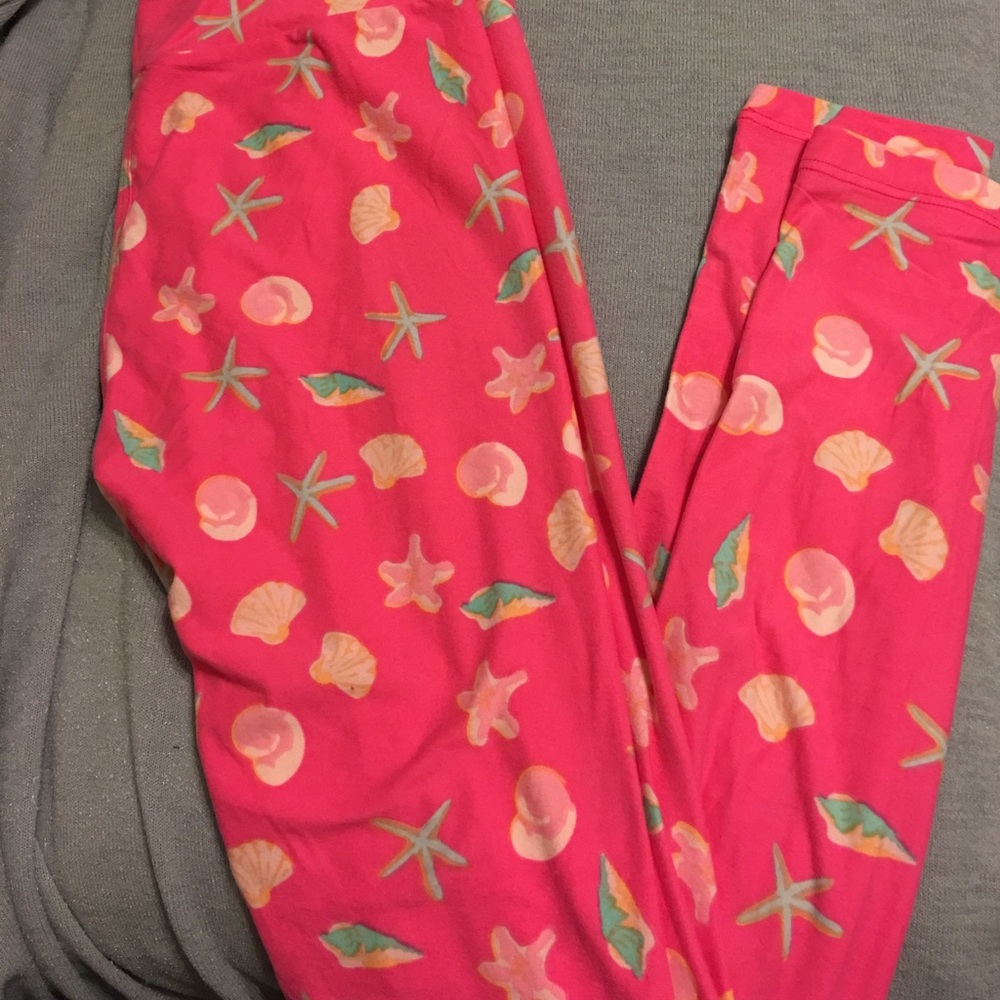 Lularoe OS Seashell Leggings! (Unicorn!!!)